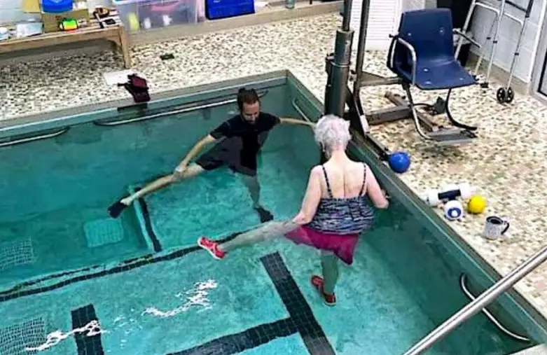 Parkinson’s & Aquatic Therapy: Causes, Care & Exercises 2 leg lifts and marching